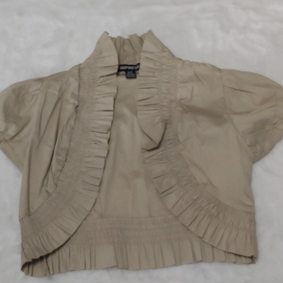 2 for $15 - NWOT IMPRESS OPEN SHRUG SHORT SLEEVE US SMALL - Picture 1 of 11